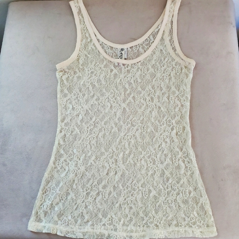 Ransom Ivory Fitted Lace  Sleeveless Tank Top PL ( Regular Small) Party 30031